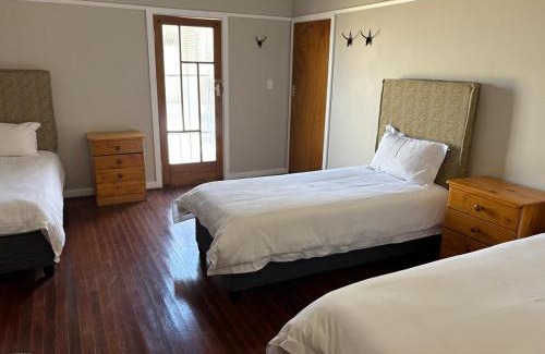 Camdeboo House | Pretoriuskuil