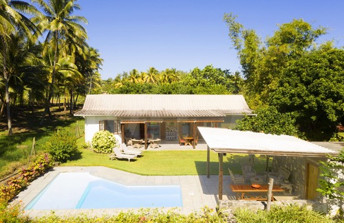 Le Morne Brabant Villa | Pretty Bungalow for 2 or 4 p. with private pool, in a beautiful piece of nature