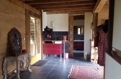 Castets House | pretty charming outbuilding on the edge of a private lake