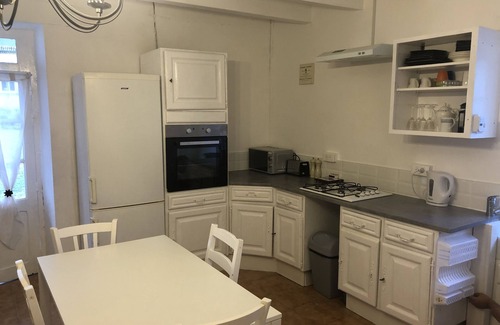 Oradour-Fanais Cottage | Pretty cosy Cottage sleeps 4 in Oradour Fanais,