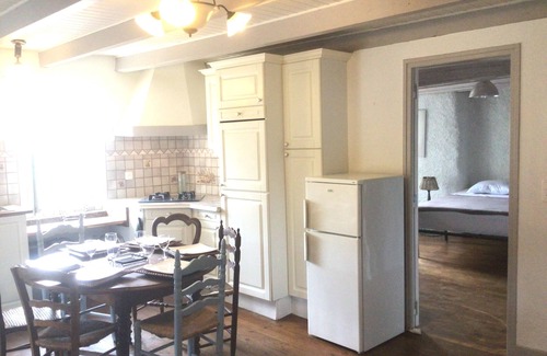 Burlats House | Pretty country house