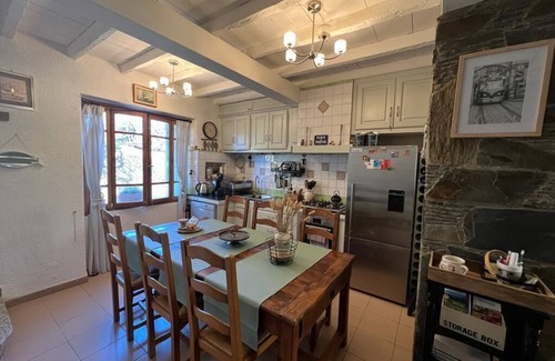 Collioure House | Pretty Fisherman's cottage 2 minutes from the beach! Sea/city view! Picturesque street! Patio