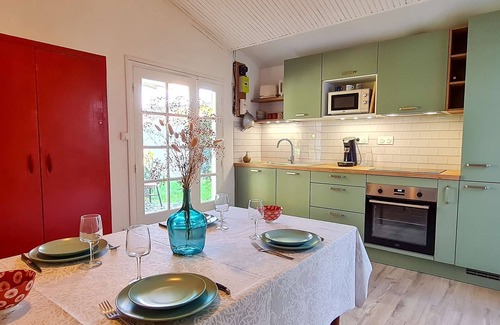 Loix House | Pretty house in the heart of Loix with parking