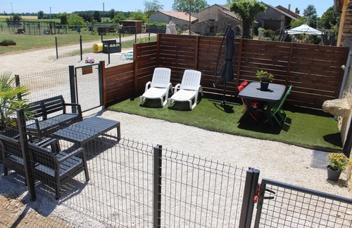 Linazay House | Pretty House of 70m2 surrounded by animals.