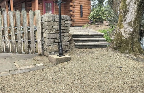 Ballyvaughan Apartment | Pretty little cabin in the heart of the burren