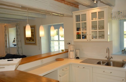 Missillac House | Pretty little country house in a quiet location