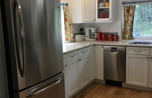 Division No. 11 Cabin | Pretty Little Pet Friendly Pigeon Lake Cabin for Rent, plus option to add RV
