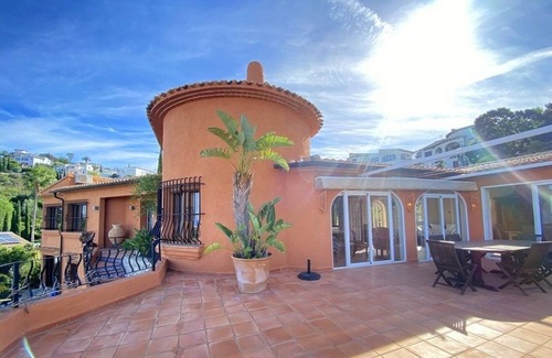 Monte Pego House | Pretty, luxurious villa with private pool and superb view