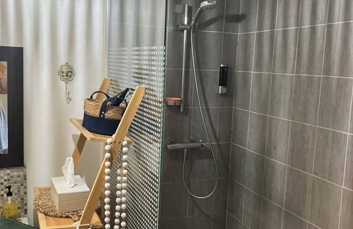 Garrigues Bed & Breakfast | Pretty mazet in Nîmes in the heart of the garrigue