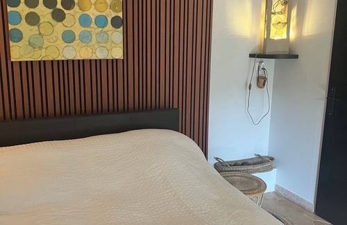 Garrigues Bed & Breakfast | Pretty mazet in Nîmes in the heart of the garrigue