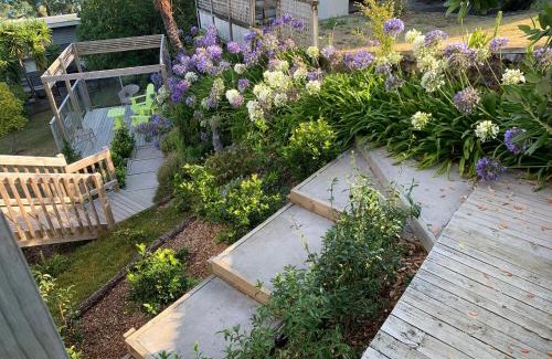 Tairua House | Pretty on Paku, Tairua - Cottage