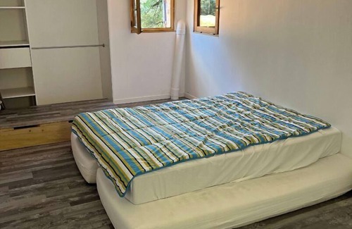 Bouchet Other | Pretty Provencal house in a medieval village
