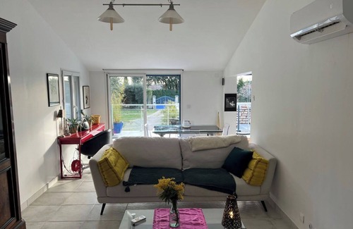 Bouchet Other | Pretty Provencal house in a medieval village