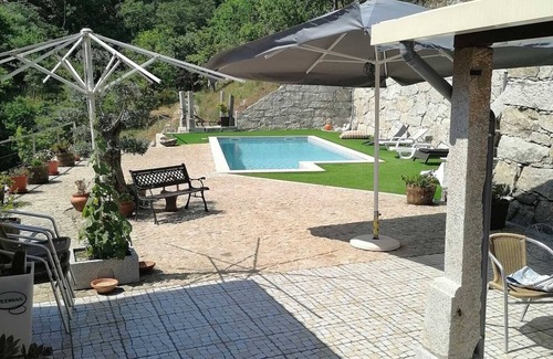 Vale de Cambra House | Pretty restored house, 10,000 square metres of land with small stream
