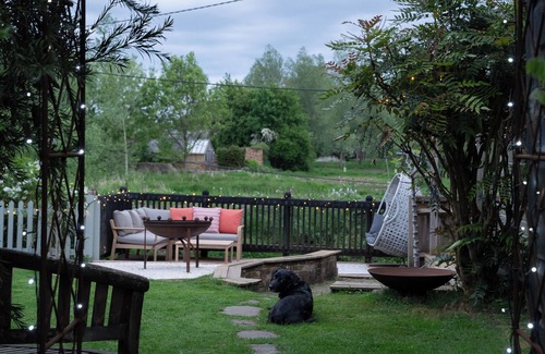 Petworth Cottage | Pretty Riverside Cottage, PetworthnTwo Bedrooms, Sleeps 3. Dogs Welcome