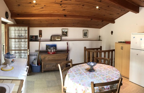 Evisa House | pretty stone house in the heart of the village
