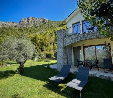 Virpazar Apartment | Prevalis Nature Cottage