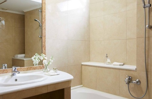 Preveza Hotel | Preveza City Comfort Hotel located in the very heart of Preveza