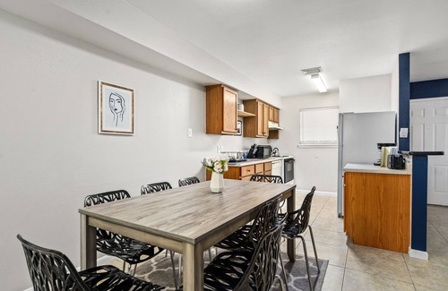 Cypress Apartment | Price Drop![20% OFF]Lovely 3BR & 2Bth Apt-14C