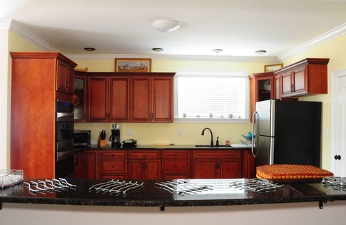 Collegedale House | PRICE DROP - Corporates WELCOME