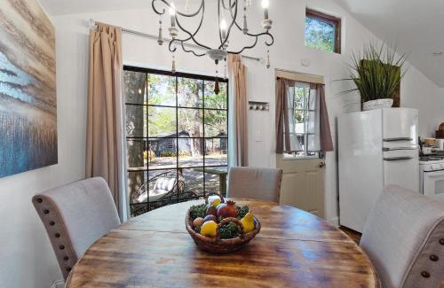 Shreveport House | Price Drop For This Weekend, Lakefront, Canoes & K
