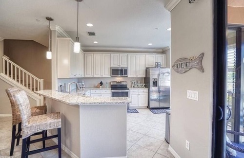 Biggar Condo | PRICE REDUCED SEPT & OCT 25 Beautiful 3 BR 2.5 Bath Paseo Townhome in a Quad