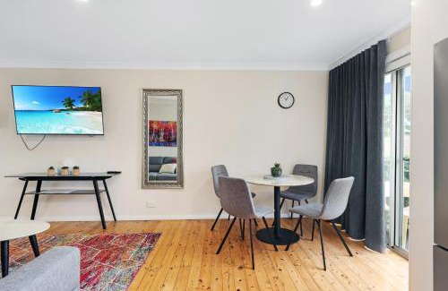 Jesmond Apartment | Prickly Pear Stays Jesmond - Short Term Accommodations