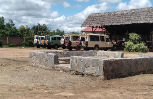 Morogoro Cabin | PRIDE LANDS SAFARI LODGE