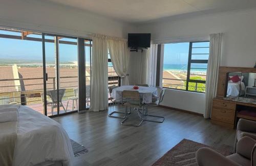 Wavecrest Apartment | Pride Of India 4