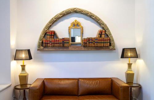 La Caleta Apartment | Pries Homes - Little Lotus