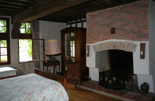 Foucheres House | Prieuré de Fouchères