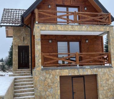 Konjska Reka House | Prika Žika