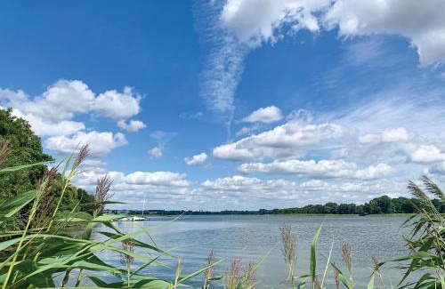 Neuruppin Apartment | PRIMA Inn Ferienwohnungen Sonnenufer am Ruppiner See
