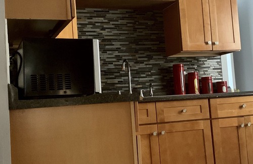 Pawtucket Apartment | Prime 2nd Fl Stay All-Incl