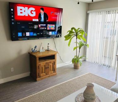 Ocean Park Apartment | Prime Beach Apartment I Free Parking