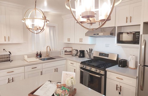 Monterey Park House | Prime Central LA Home DTLA, K-town, J-town & Attractions Nearby