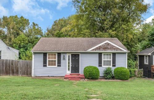 Shelby Hills House | Prime East Nash Location - 5 Mins to Broadway