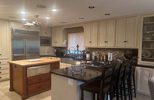 Horseshoe Bay House | Prime Eclipse location