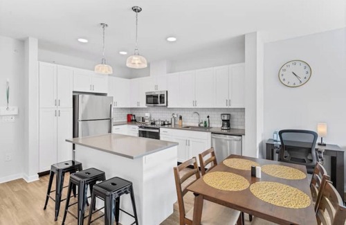 Hackensack River Waterfront Apartment | Prime Jersey City Condo: Right Outside NYC