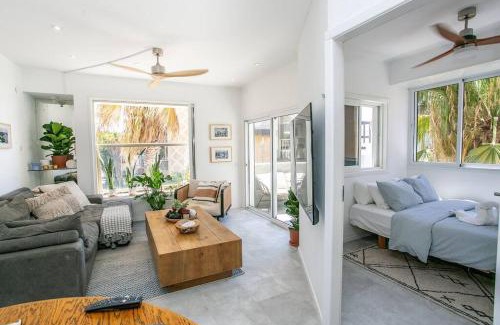 Tel Aviv Promenade Apartment | Prime Location 2BR Beach Flat