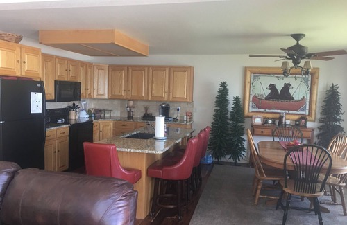 Harbor Village House | Prime location! 3 bedroom Gorgeous Bear Lake view