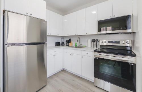 East Little Havana Apartment | Prime Location Apt on Calle Ocho in Little Havana