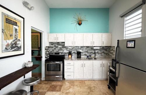 Santurce Apartment | Prime Location at Condado Beach 3br 2 ba - Apt 1