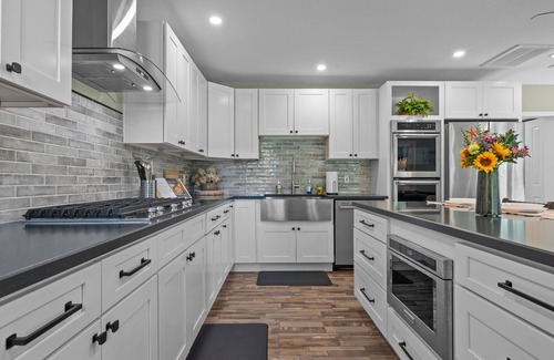 Gulph Mills House | Prime Location/Easy Parking/Kayaks/River