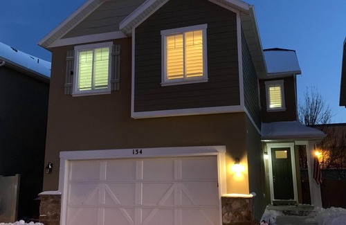 Draper House | PRIME LOCATION- Home central to ski resorts, Hiking, Expo Center, shopping