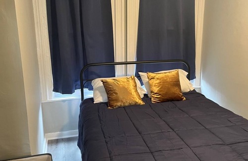 North Philadelphia West House | Prime Location Philadelphia Apartment