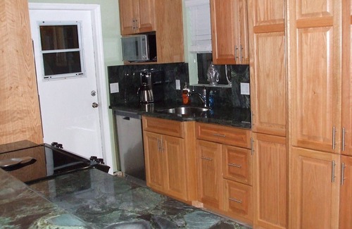 Hollywood Condo | *PRIME Location*PRIVATE House*Direct Bch Access*❤️ Brdwak* Free Park+2 bikesnn