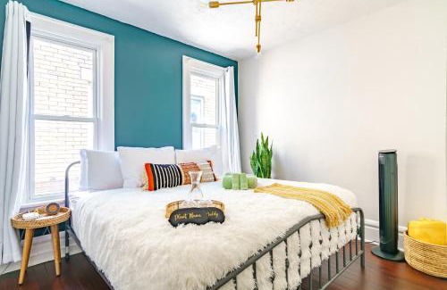 Short North House | Prime Location Top Rated Clean Parking Free!