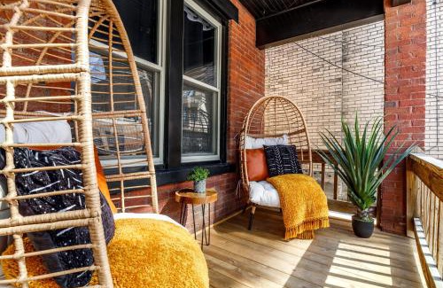Short North House | Prime Location Top Rated Clean Parking Free!