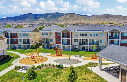 Saratoga Springs House | Prime Location-Silicon Slopes, Furnished, Awesome Utah Lake & Golf-Course Views